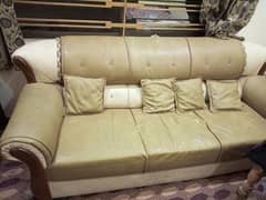 5 seater Sofa set. . . cheap price