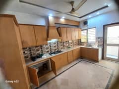 10 Marla house for rent available in Valencia Housing Society Lahore 0