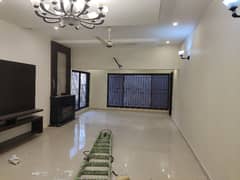 1.5 Kanal Beautiful House For Rent