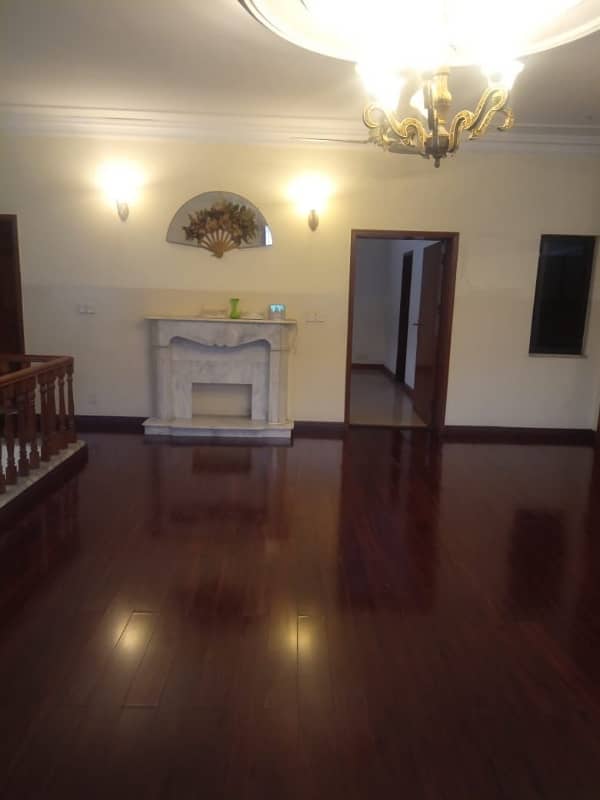2 Kanal Beautiful House For Rent 3