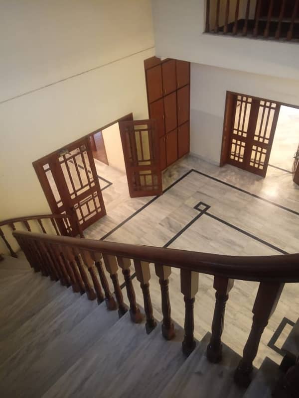 2 Kanal Beautiful House For Rent 10