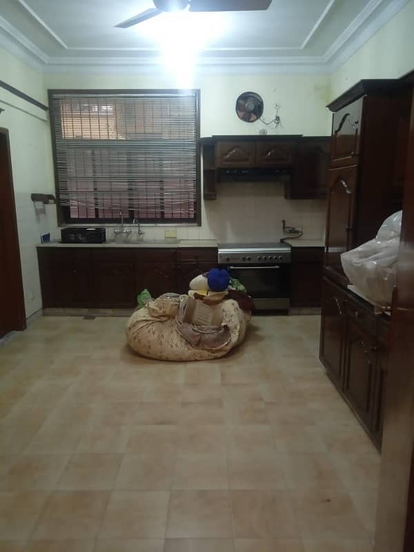 2 Kanal Beautiful House For Rent 13