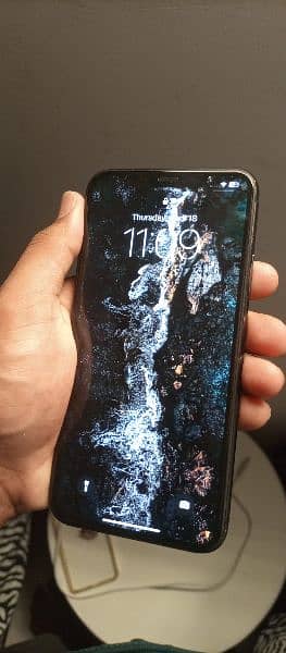 iphone 11 pro max waterpack 1