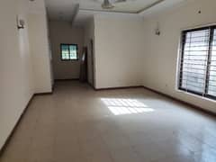 2 Kanal Commercial Property For Rent 0