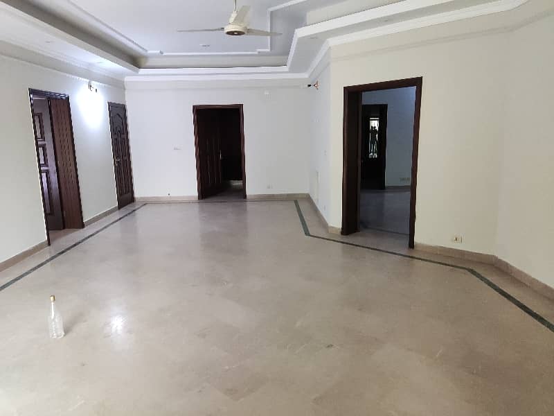 4 Kanal House For Rent 0