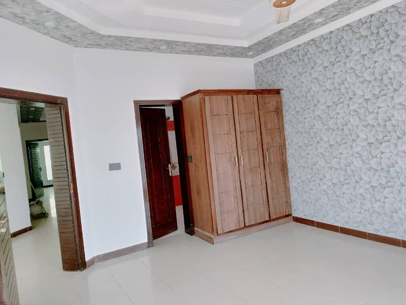 10 Marla House For Sale In Bahria Town 15