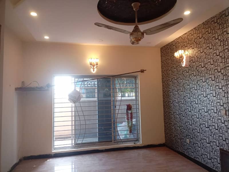 11 Marla House For Rent In Bahria Town 7