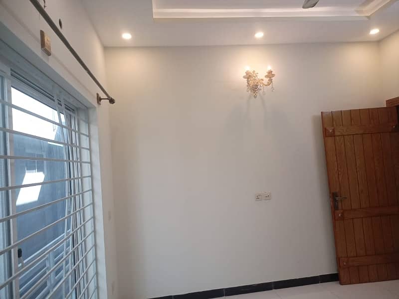 11 Marla House For Rent In Bahria Town 22