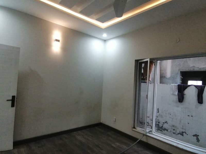 Tripple Storey 5 Marla House Available In Gulshan-e-Ravi For sale 0