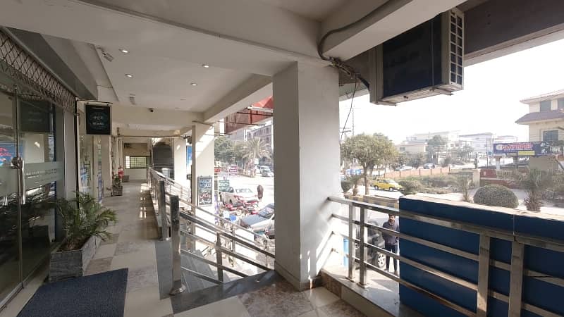 Spacious Shop Available For Rent In Ground Floor In a Big Business Center 7