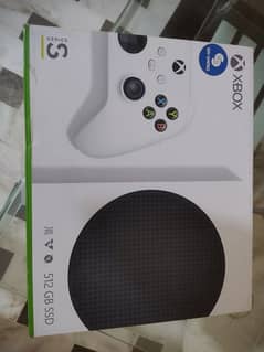 Xbox Series S 512GB with box