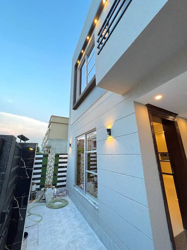 5 Marla House For Sale In Jinnah Block Bahria Town Lahore 4
