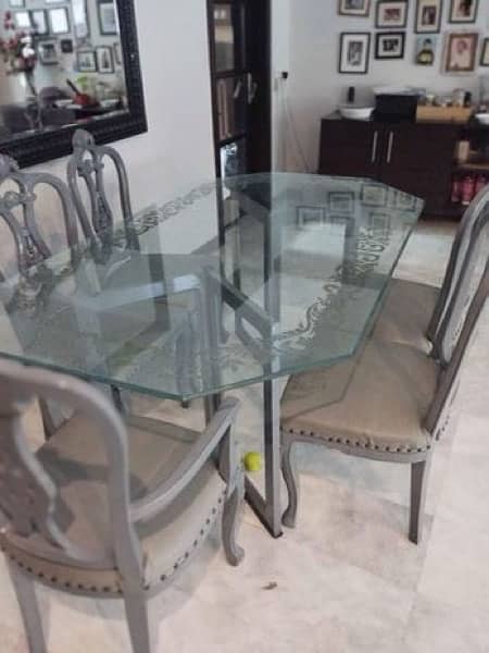 Dining table / 6 Seater dining table / Dining table with 6 chairs 5
