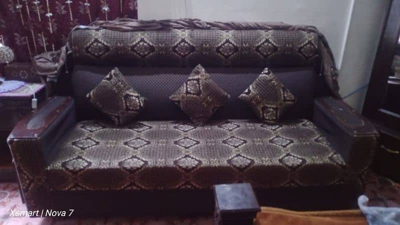 5 seetr sofa set 2