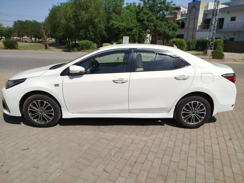 Toyota Corolla Altis 2018 1