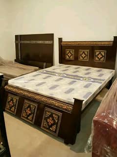 Double bed with mettress 0