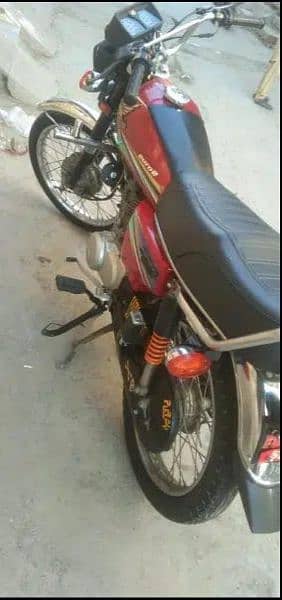 Honda 125 14 model 2