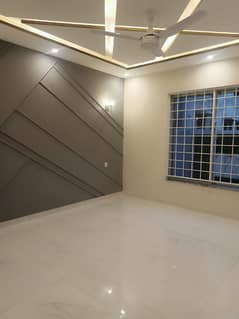 10 MARLA BRAND NEW HOUSE FOR SALE IN OVERSEAS B BAHRIA TOWN LAHORE