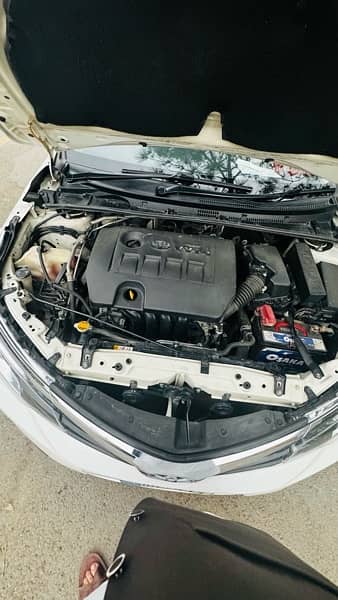 Toyota Corolla Altis 1.6 2019 Model Automatic 5