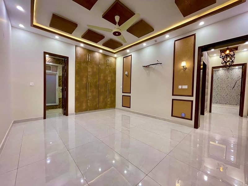 1 Kanal Spanish House For Rent in DHA Phase 6 Near Park & Commercials 14