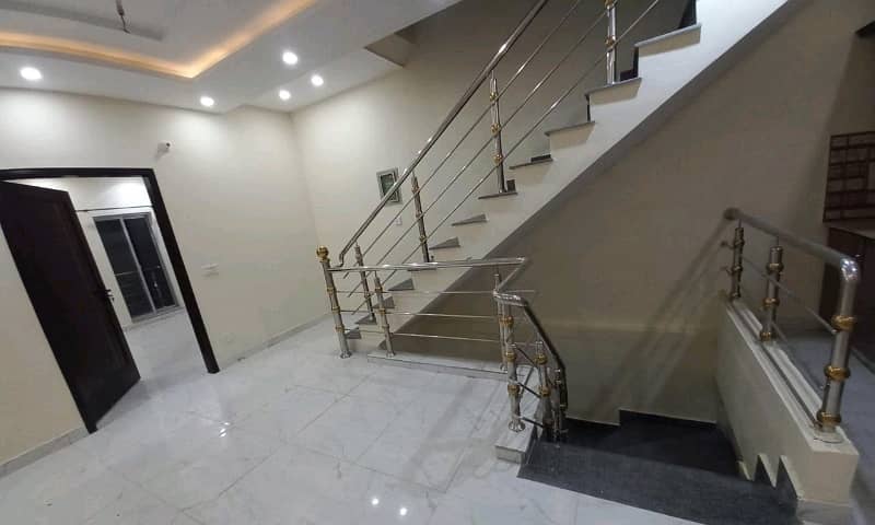 3 Marla House For sale In Super Town Super Town In Only Rs. 16000000 4