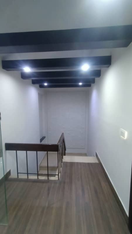 1 Kanal Commercial Use House For Rent In Gulberg 11