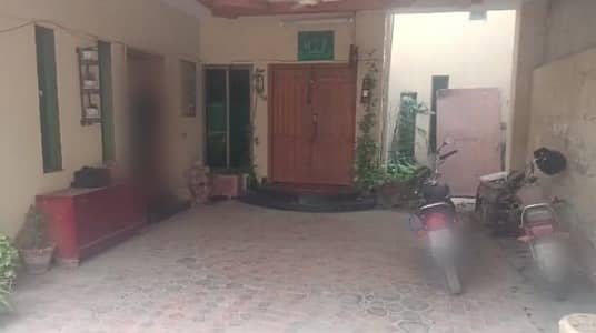 10 Marla Double Storey House For Sale In Cavalry Ground Lahore Cantt 2