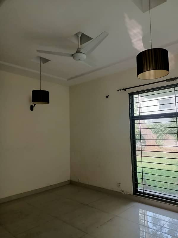 2 Kanal Commercial Use House For Rent In Gulberg 12