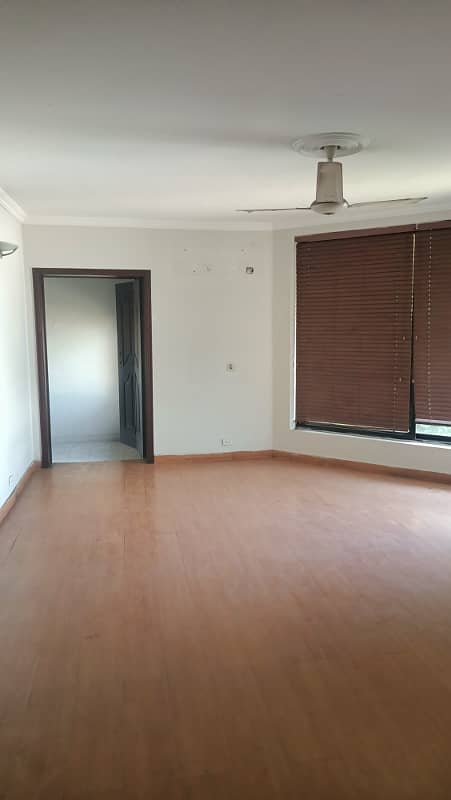 1 Kanal Commercial use House For Rent In Gulberg 6