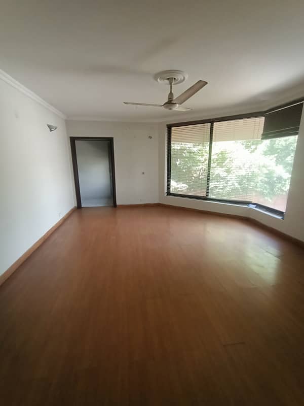 1 Kanal Commercial use House For Rent In Gulberg 15