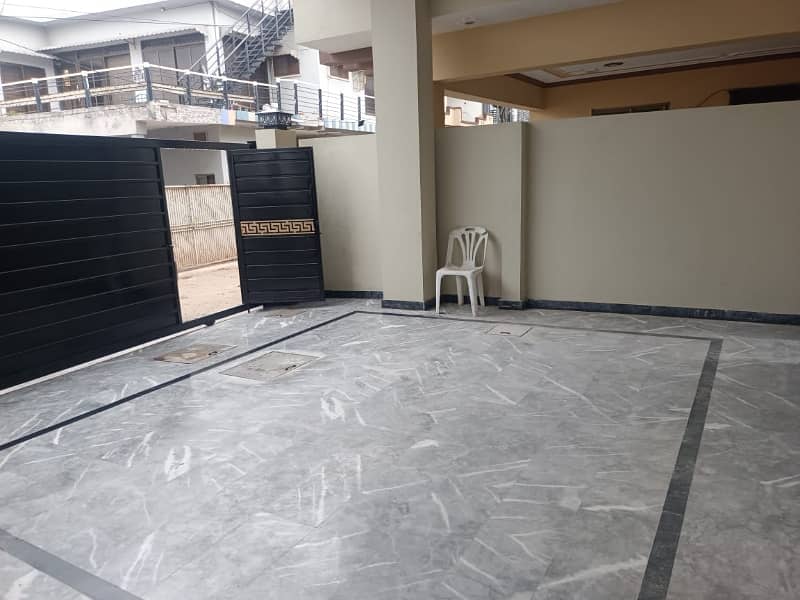 Banigala 13 Marla Double unit house available for rent 13