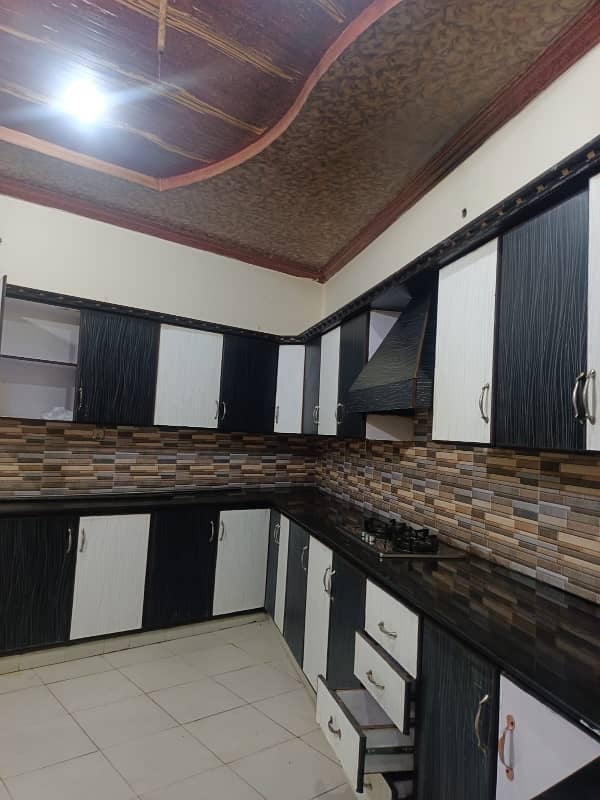 Banigala 12 Marla upper portion available for rent with gas 14