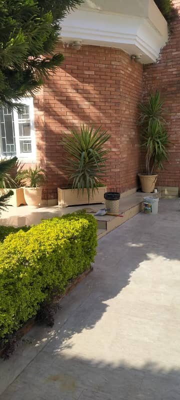 Bani Gala 1 Kanal Commercial House Available For Rent With Gas. 23