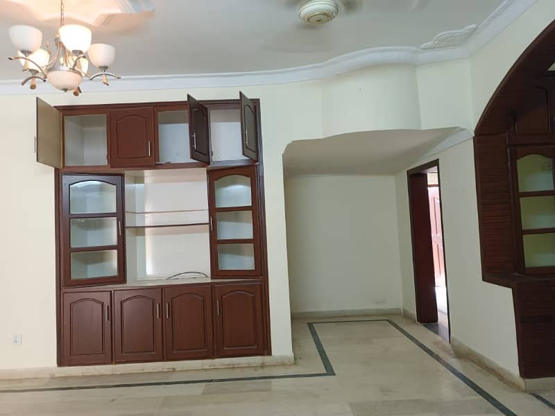 Banigala 2 Kanal Upper Portion Available For Rent 5