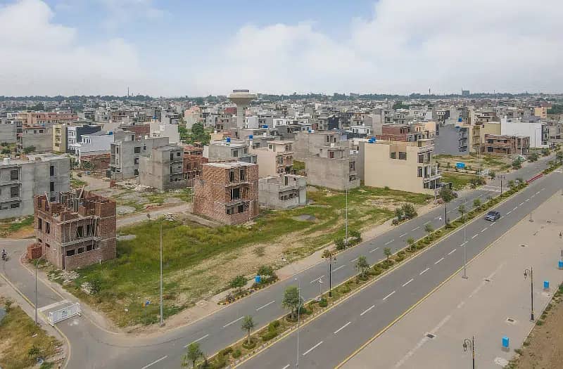Best Investment Opportunity to Buy 7.33 Marla Commercial Plot in Etihad Town Phase 1 Lahore 8