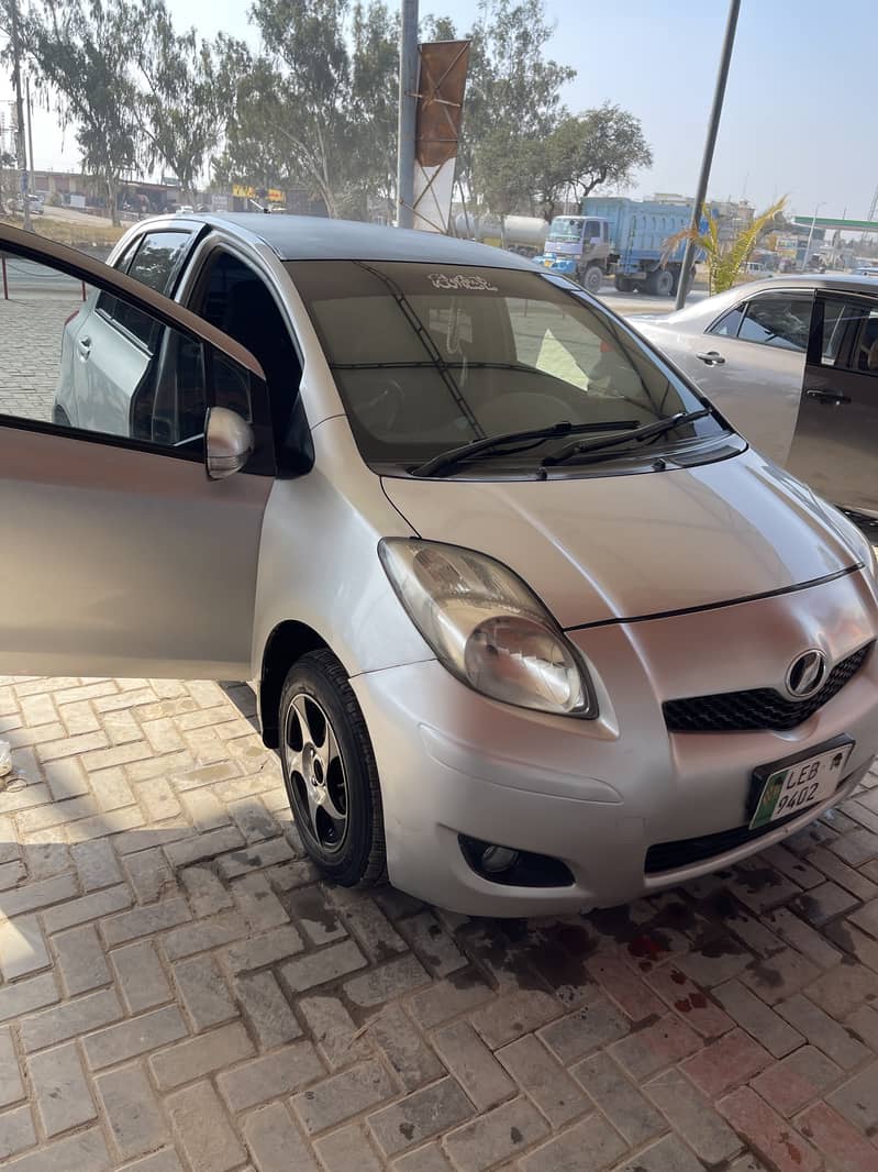 Vitz for sale 2009 and imported 2014 1
