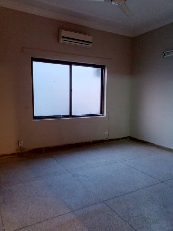 Three bedroon ground floor flat for ren in g 11/3 ibne sina road 1