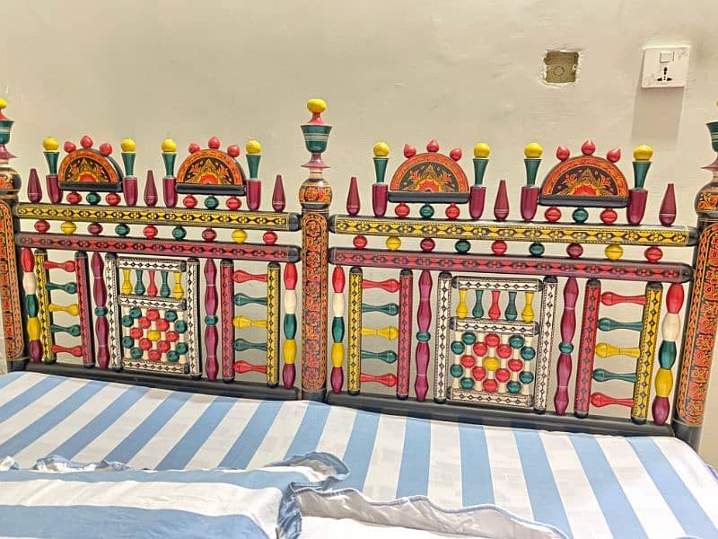 Traditional Nankana Style Colourful bed made of real wood 2