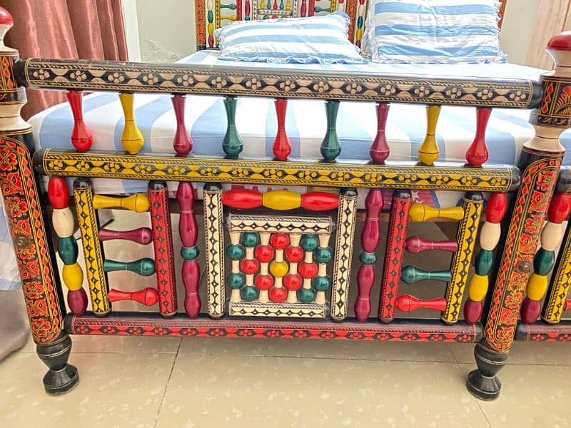 Traditional Nankana Style Colourful bed made of real wood 7