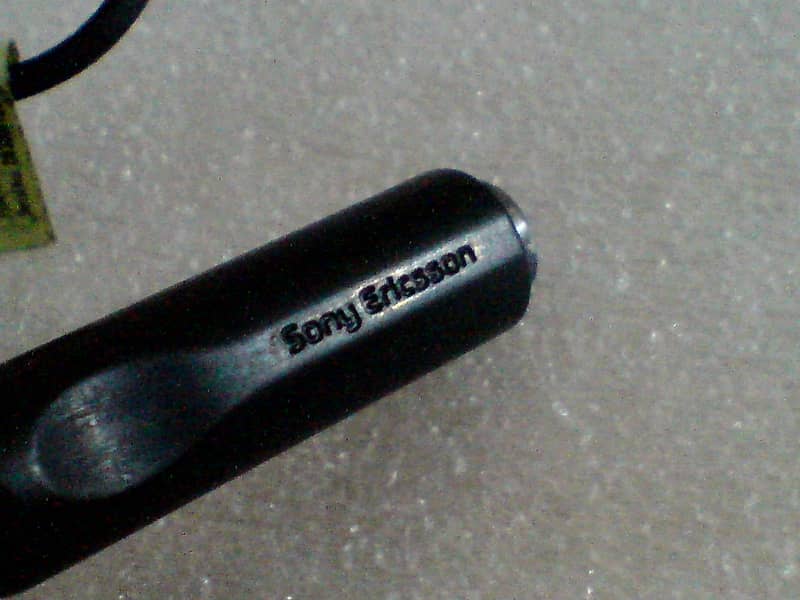 Sony Ericsson HPM-77 2
