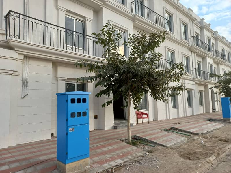 Spacious European Style Brand New 2-Bed apartment on 900 sq ft area for Sale 19