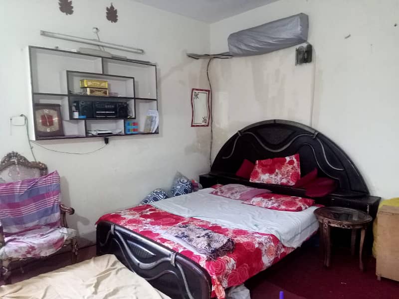 3 BED UPPER PORTION FOR RENT IN ALLAMA IQBAL TOWN 5