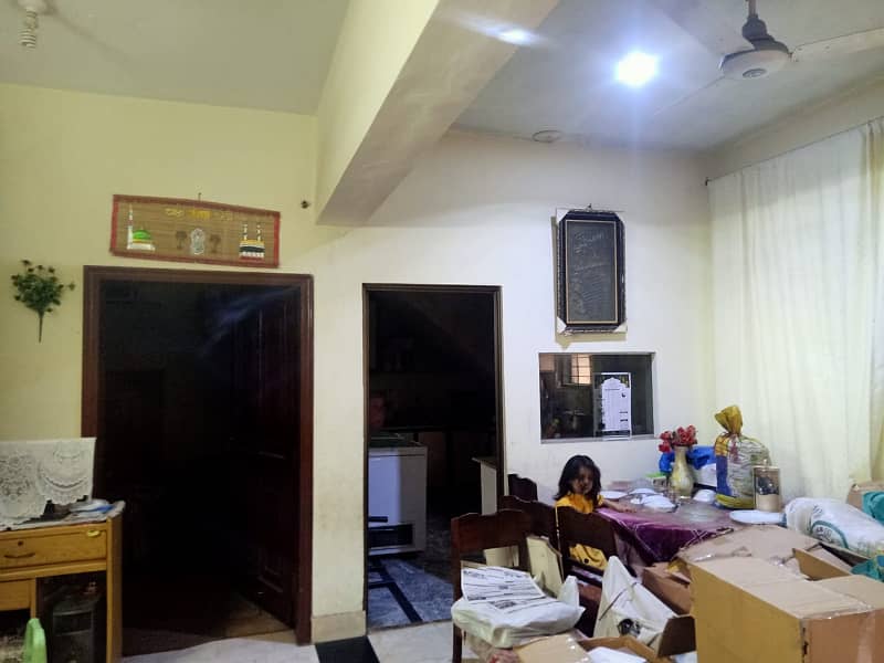 3 BED UPPER PORTION FOR RENT IN ALLAMA IQBAL TOWN 8