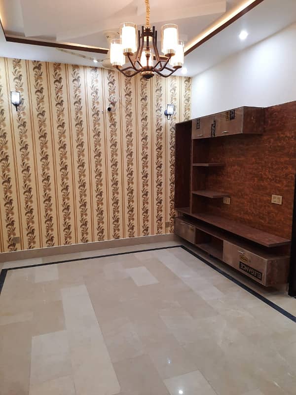 Near to Park 7 Marla Beautiful House For Rent M7A Lake city Lahore 6