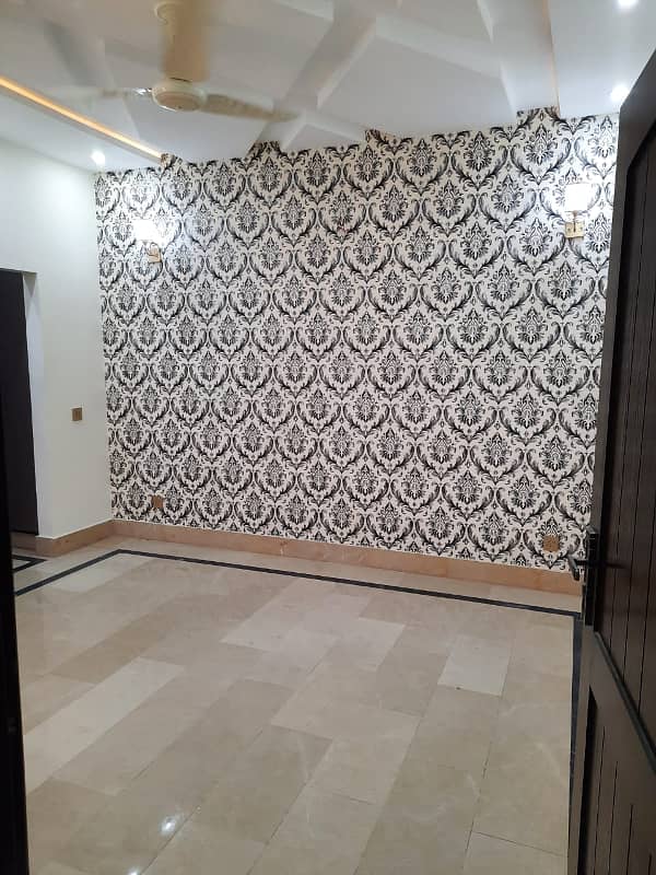 Near to Park 7 Marla Beautiful House For Rent M7A Lake city Lahore 7