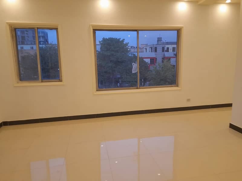 BEAUTIFUL OFFICE SPACE FOR RENT IN F-8 MARKAZ 2