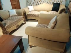 slightly used sofa set 3 2 1 seater call 03124049200 0