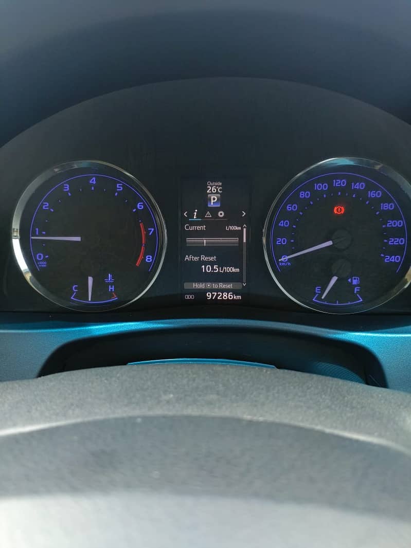 Toyota Corolla Altis Grande CVT-i 1.8 2019 5
