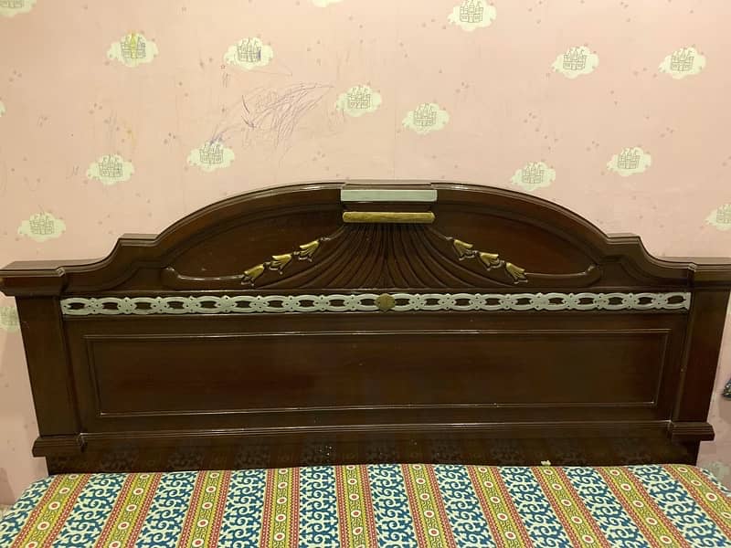 wooden bed 2
