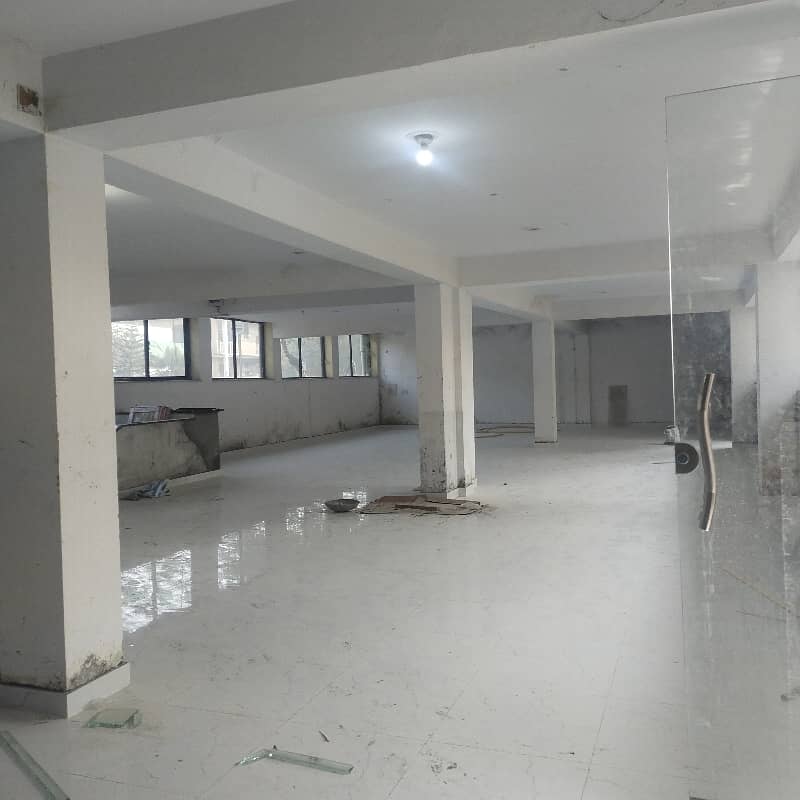 3200 Sq. Ft Office Space For rent in G11/1 11